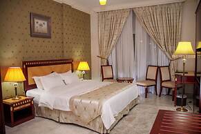 Pioneer Hotel Apartments