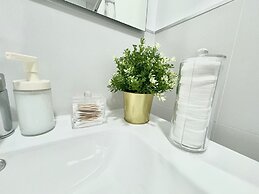 Universidad by Oshun Apartments