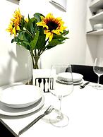 Universidad by Oshun Apartments