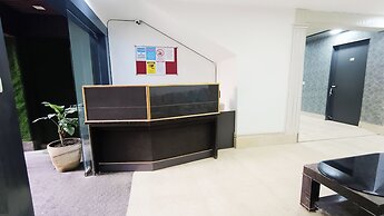 Hotel Corner View