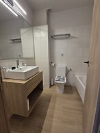 SOHO BLUE city hotel