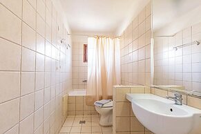 SOHO BLUE city hotel