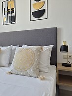 SOHO BLUE city hotel