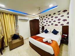 Hotel Rainbow Tower Airport Zone