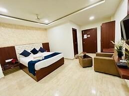 Hotel Rainbow Tower Airport Zone