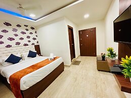 Hotel Rainbow Tower Airport Zone