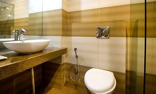 Hotel Rainbow Tower Airport Zone