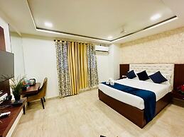 Hotel Rainbow Tower Airport Zone