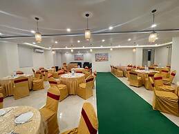 Hotel Rainbow Tower Airport Zone