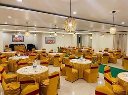 Hotel Rainbow Tower Airport Zone