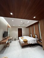 THE PARADISE KINGDOM