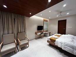 THE PARADISE KINGDOM