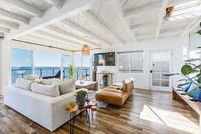 Cheerful 2 Bedroom with Sunset Views