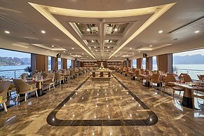 Calista Halong Bay Cruise