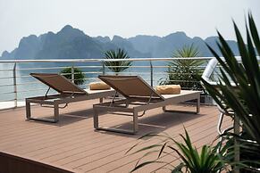 Calista Halong Bay Cruise