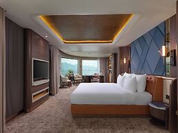 Calista Halong Bay Cruise