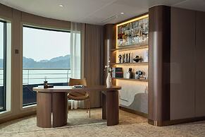 Calista Halong Bay Cruise