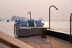 Calista Halong Bay Cruise