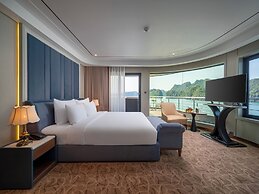 Calista Halong Bay Cruise