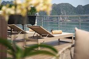 Calista Halong Bay Cruise