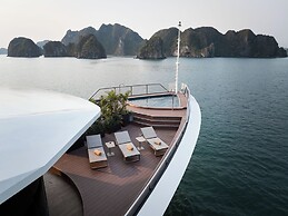 Calista Halong Bay Cruise