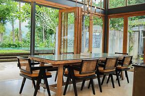 The Setumbu Experience ARTOTEL Curated