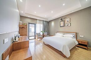 Yinshu Lunas Vila Courtyard Garden Resort Hotel (Shanghai Internationa