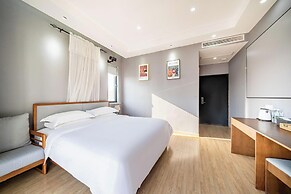 Yinshu Lunas Vila Courtyard Garden Resort Hotel (Shanghai Internationa