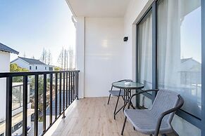 Yinshu Lunas Vila Courtyard Garden Resort Hotel (Shanghai Internationa