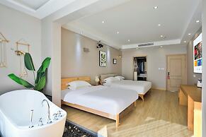 Yinshu Lunas Vila Courtyard Garden Resort Hotel (Shanghai Internationa