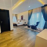 Crystal House Shortlets