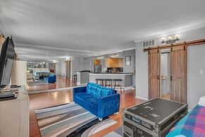 Honky Tonk Angels Suite