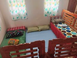 Room-aremen Transient, the no Hassle and