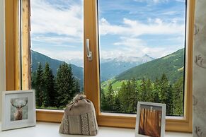 Apartment in Tyrol With Mountain-views