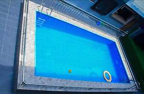 Blu Journey Hotel and Suites