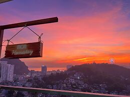 MonHomestay Ha Long-Amazing view balcony