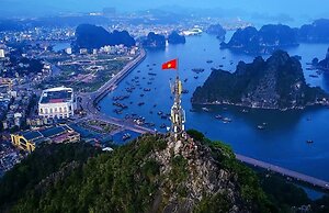 MonHomestay Ha Long-Amazing view balcony