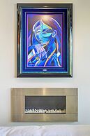 Fireplace Suite - Ocean Views & Beach