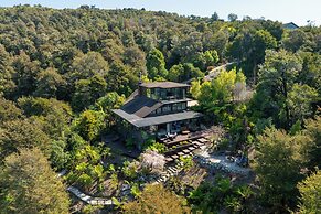 Fireplace Suite - Ocean Views & Beach
