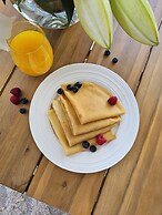 Fireplace Suite - Ocean Views & Beach