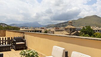 Pretty Apartment With Balcony