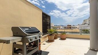 Pretty Apartment With Balcony