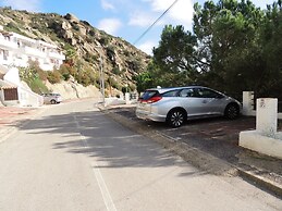 Apartment With Furnished Terrace