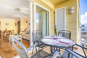 Beautiful Apartment With View