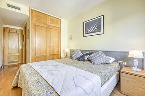 Beautiful Apartment With View