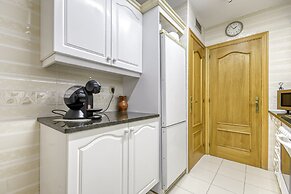 Beautiful Apartment With View