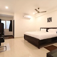HOTEL MN STAYS