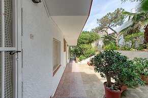 Apartment Near Playa De Roses Beach