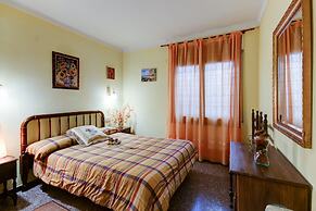 Apartment in Roses Near Beach