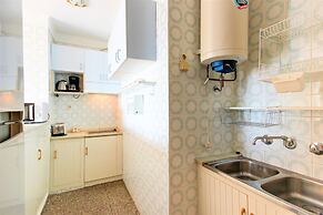 Apartment in Roses Near Beach